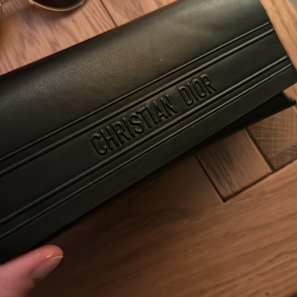 CELINE cat eye sunglasses- CL40176U - Picture 6 of 6